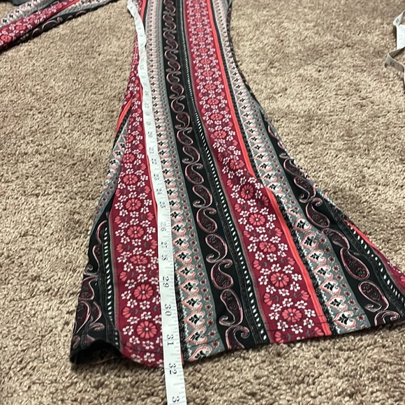 Hollister women’s button short sleeve shirt size xs and flare pants - Picture 7 of 10